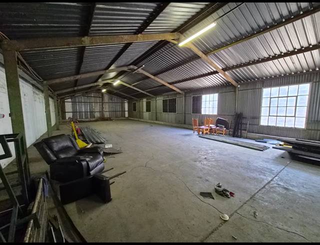 265M² WAREHOUSE TO LET IN WADEVILLE